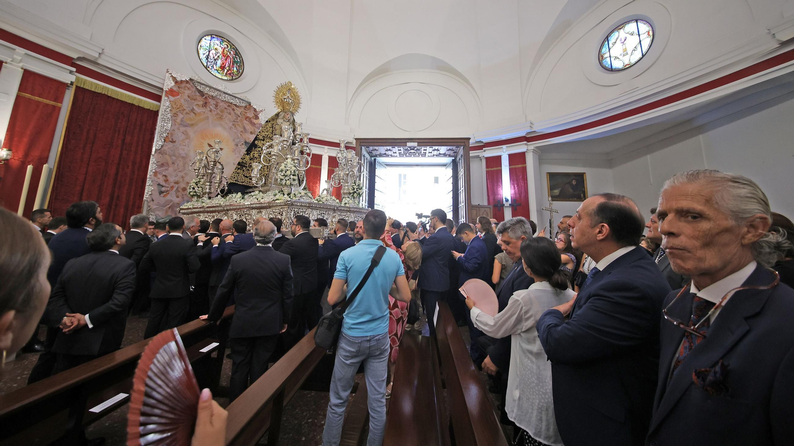 Medalla de Oro de Jerez a la Virgen de la Coronación