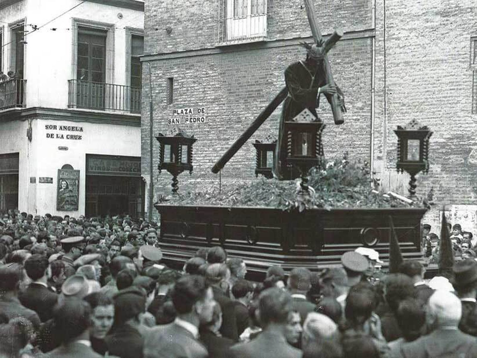 El Señor de la Salud sobre su sencillo paso de Manuel Casana