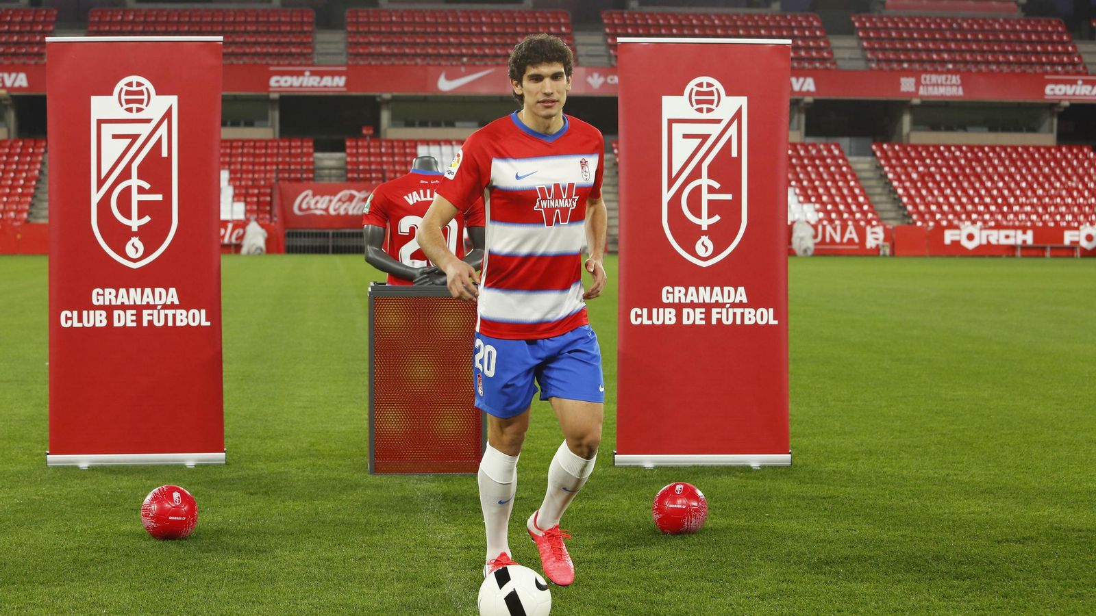 Vallejo ya debutó el pasado sábado en el Sánchez Pizjuán.