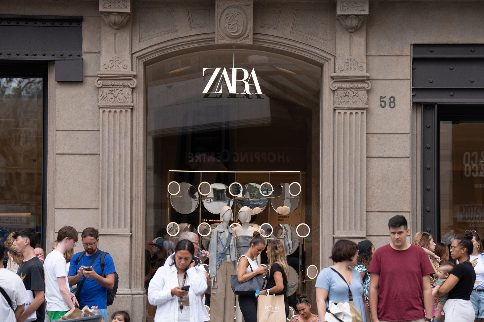 Tienda Zara.