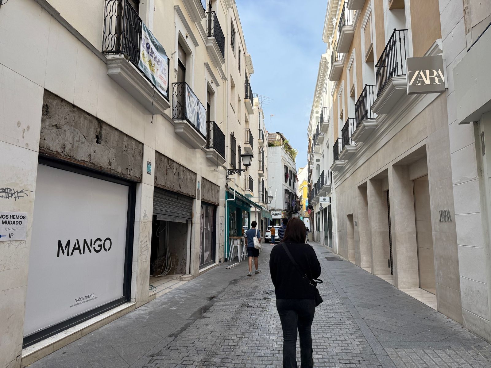 Obras en la próxima tienda de Mango en la calle San Eloy.