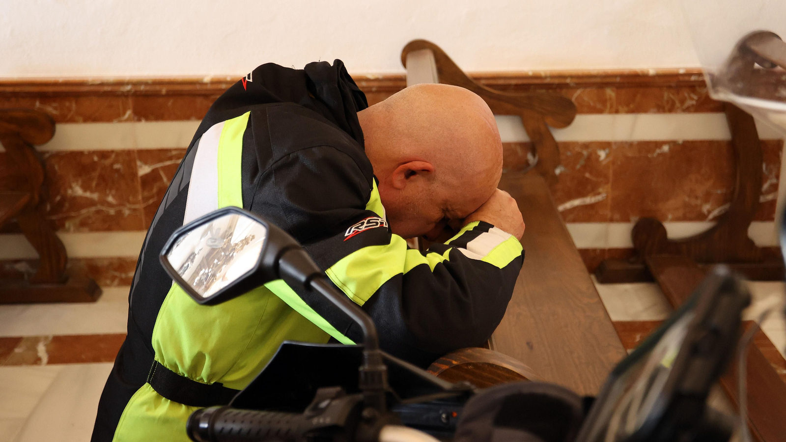 Prudencio Macías, motero enfermo de Esclerosis Múltiple que ha dado la vuelta a España en moto desde Jerez