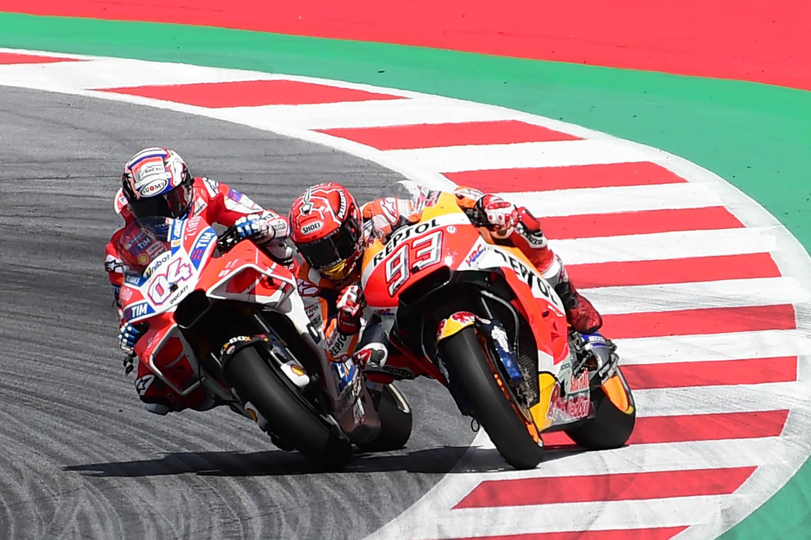 Dovizioso y Márquez, codo con codo en Austria, donde ganó el italiano.