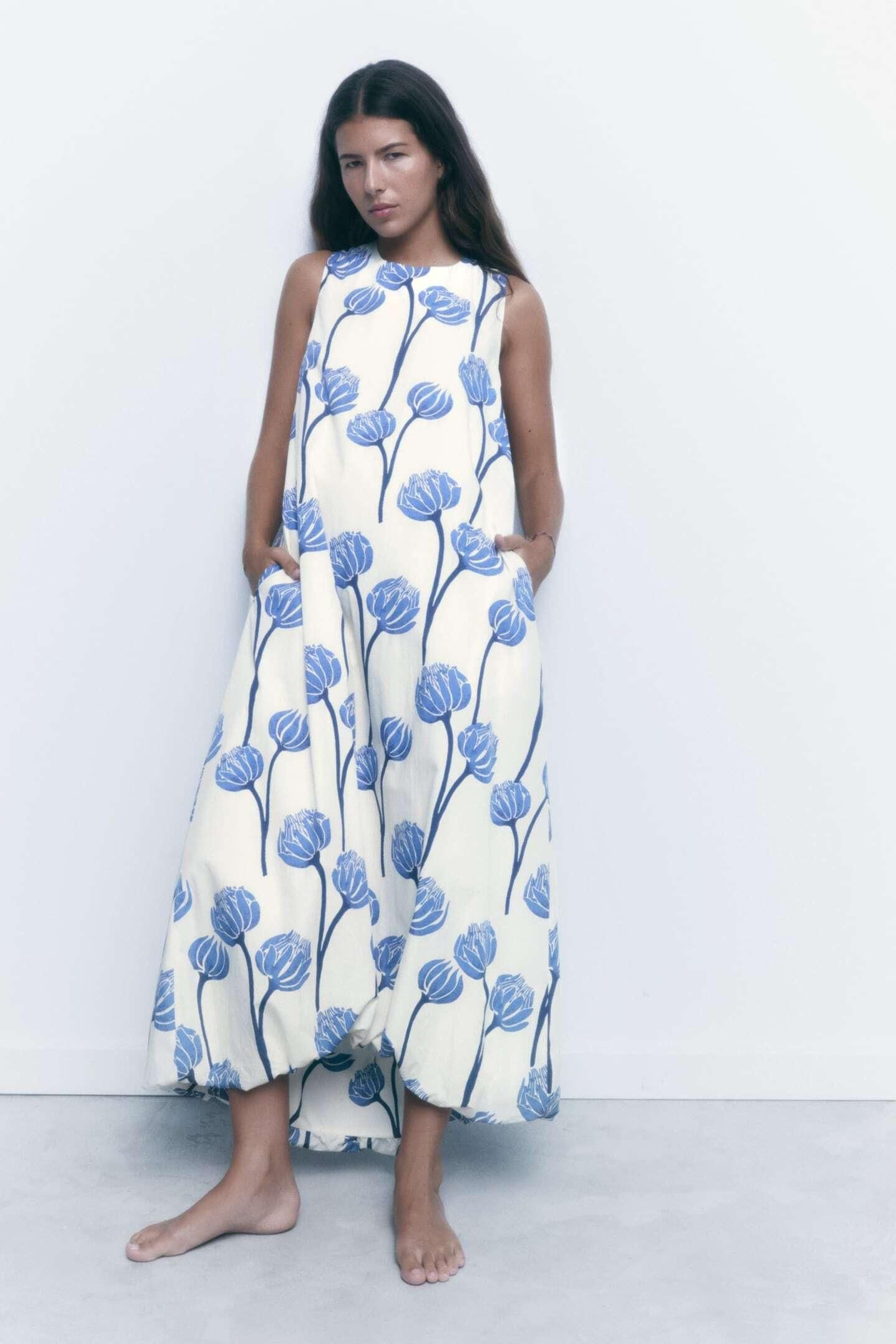 Vestido con tulipanes de Zara.