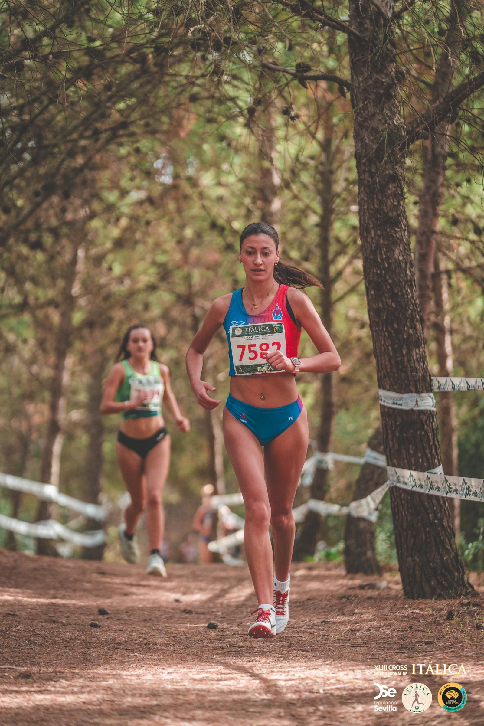 Búscate en las fotos del Cross de Itálica 2025 | 4