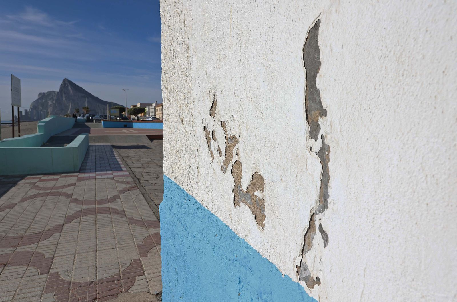 Imágenes de los desperfectos de la iglesia Nuestra Señora del Carmen en La Línea