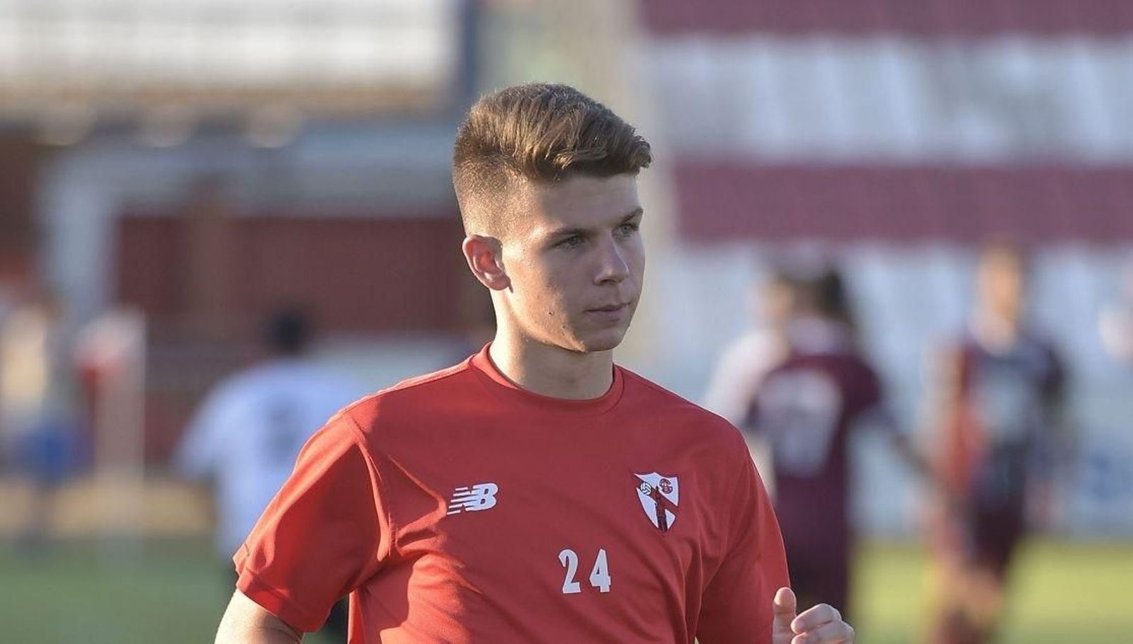 José María Amo, joven central del Sevilla Atlético