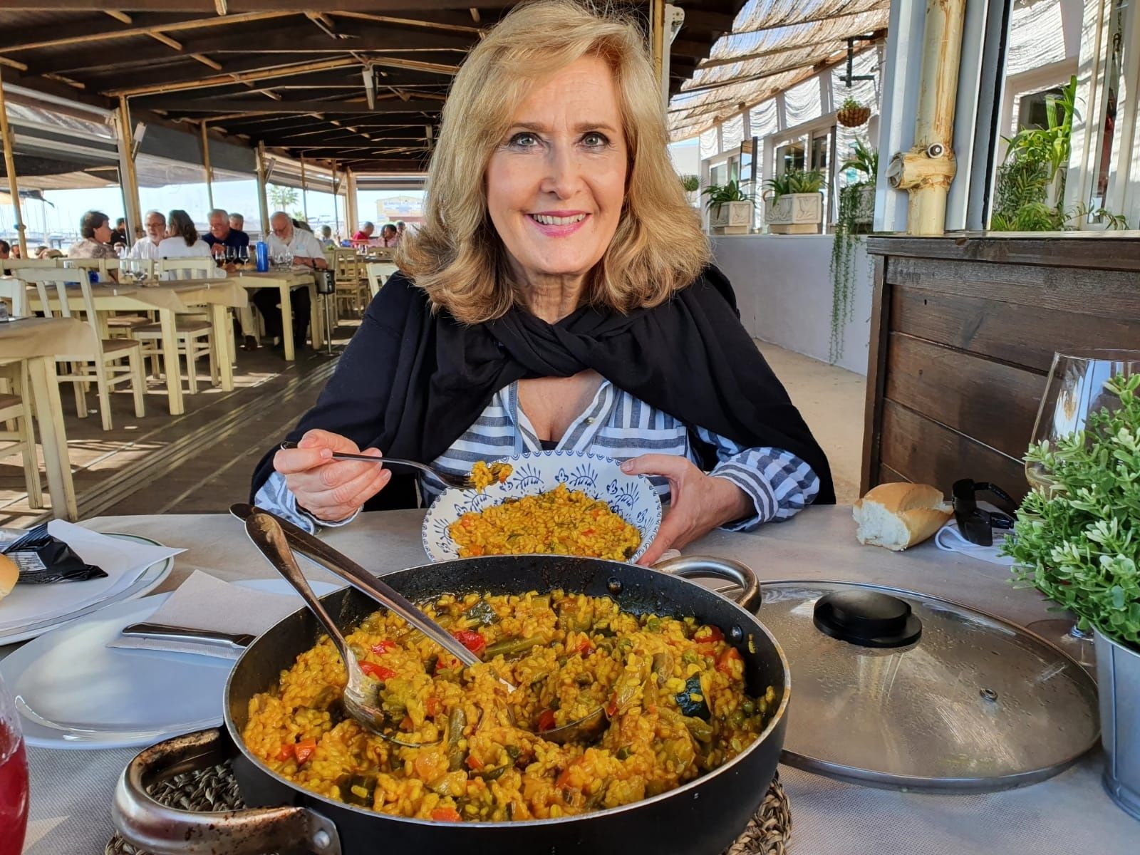 La gastronomía de Huelva enamora a la periodista Nieves Herrero