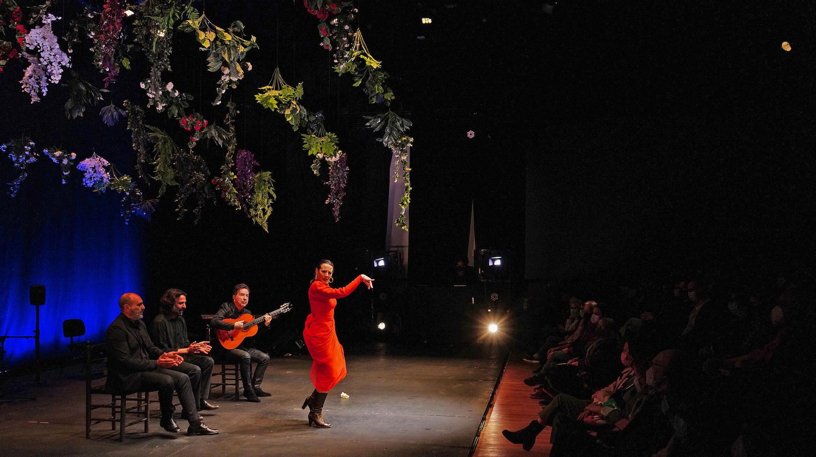 La Piñona, con Pepe de Pura, Perico Navarro y Alfredo Lagos.