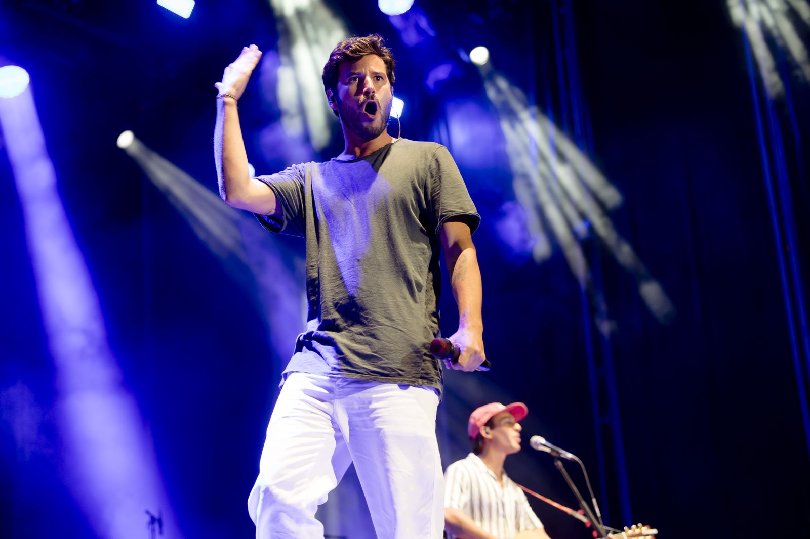 Búscate en las imágenes del concierto de Taburete en Concert Music Festival