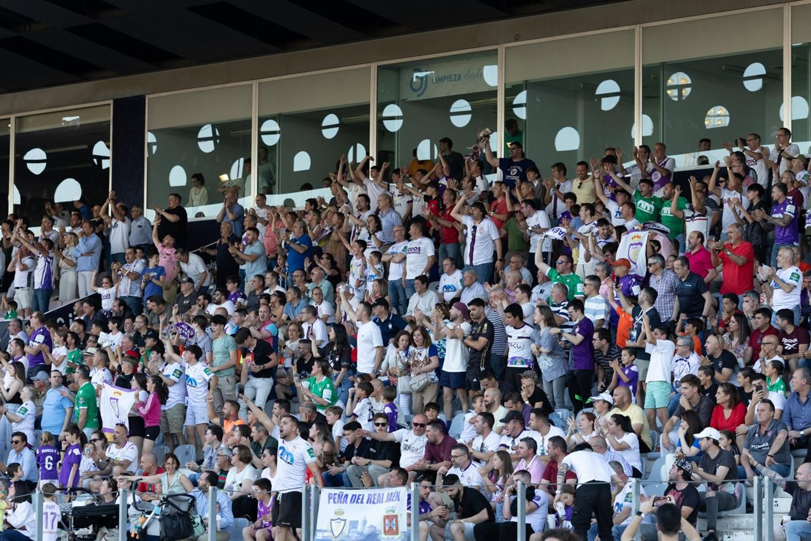 Las mejores imágenes del Real Jaén - CD Huétor Tájar Las mejores imágenes del Real Jaén - CD Huétor Tájar
