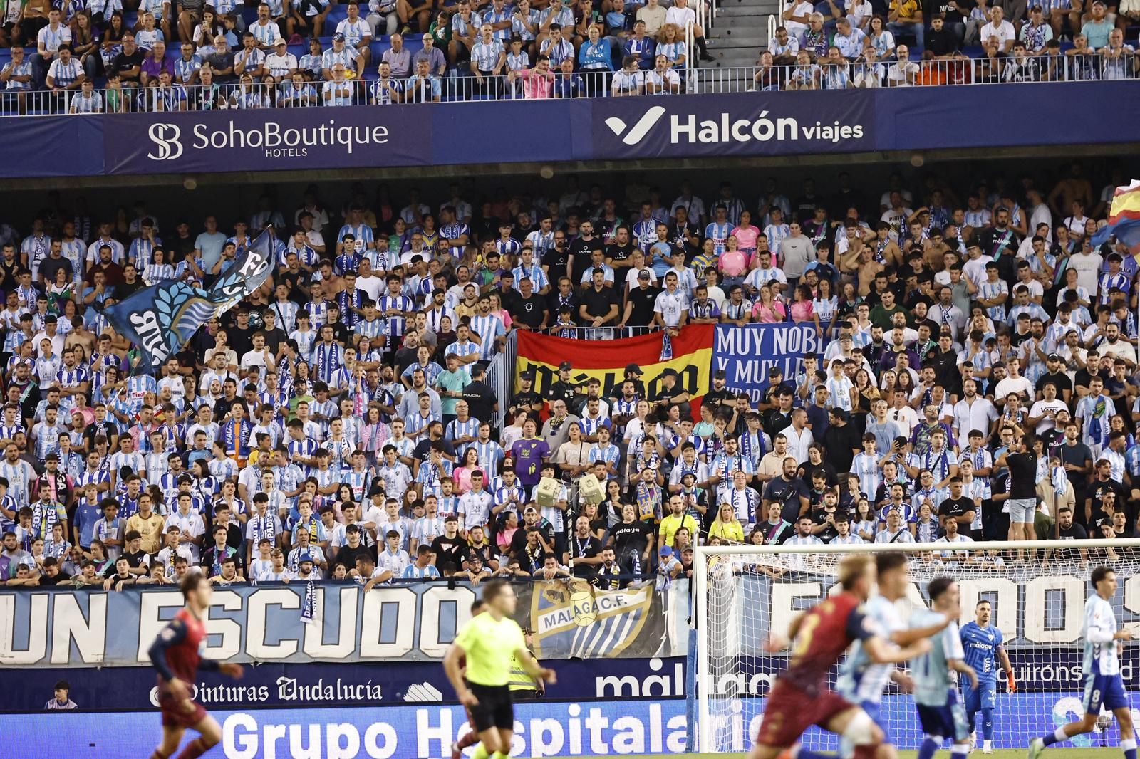 Búscate en las gradas de La Rosaleda en el Málaga CF-Deportivo