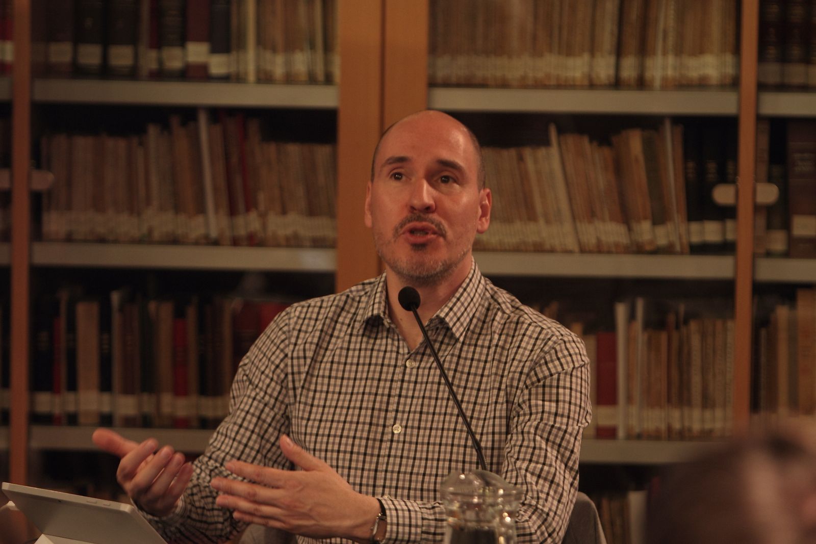 1. Íñigo Santamaría. 2. 'Golfus de Roma', que protagonizó  José Sazatornil. 3. Cartel de 'Al sur del Pacífico'. 4. La 'Sweet Charity' de Marujita Díaz. 5. Pep Cruz y Concha Velasco, en una escena de 'Hello, Dolly'.