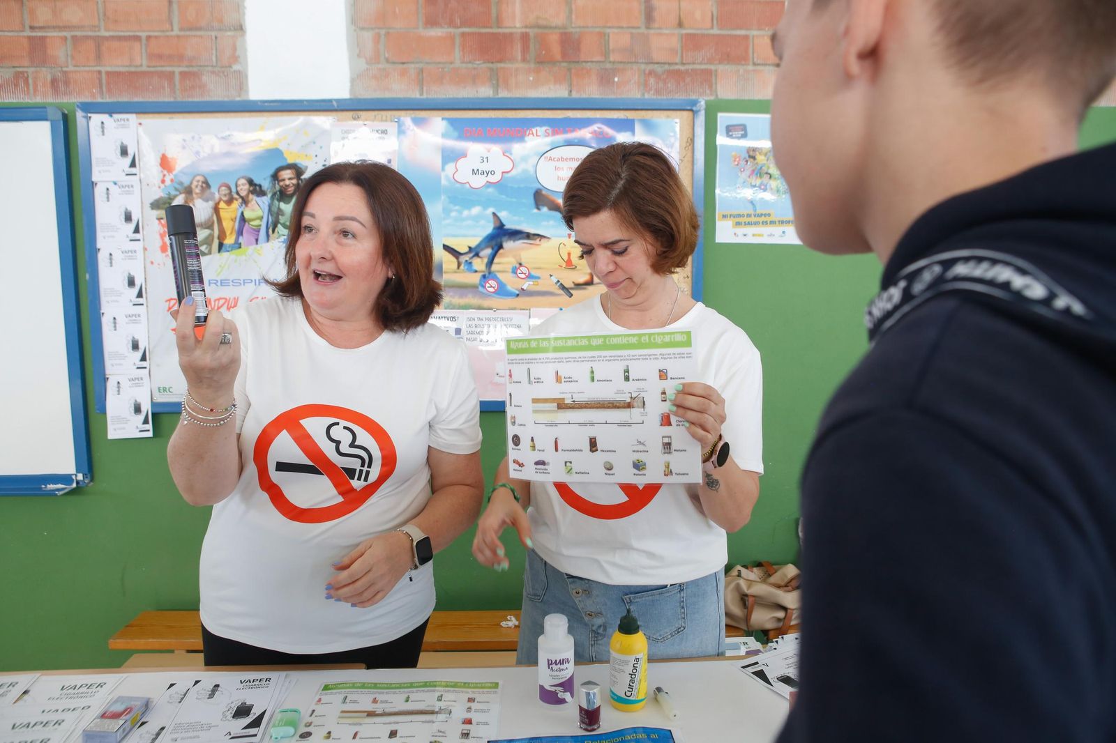 Fotos de la Feria de las Ciencias del IES Mar del Sur de Taraguilla