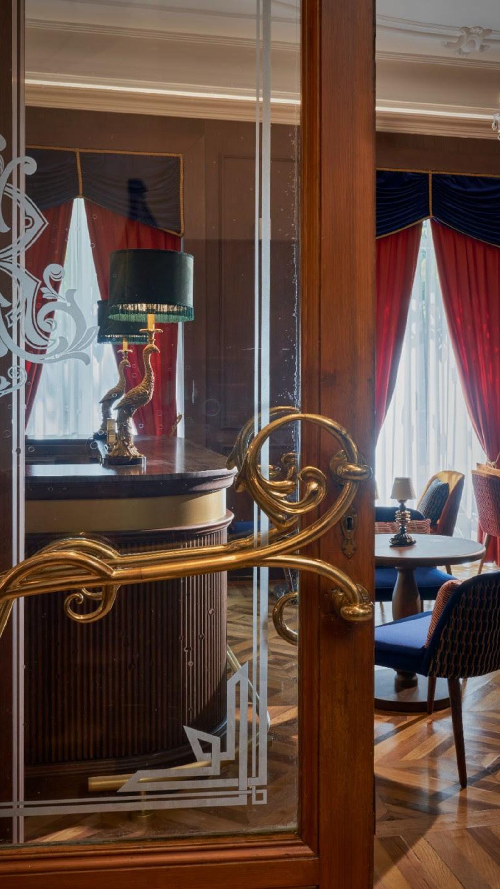 Interior de La Sucursal