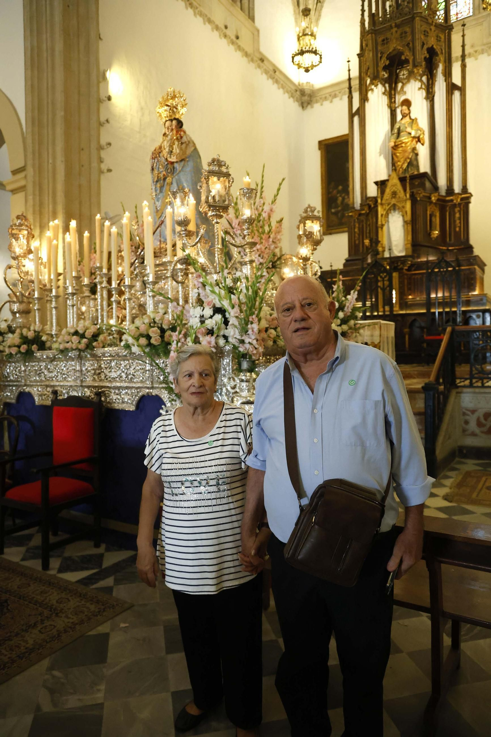 Las fotos del paso bajo el manto de la Virgen de la Luz de Tarifa