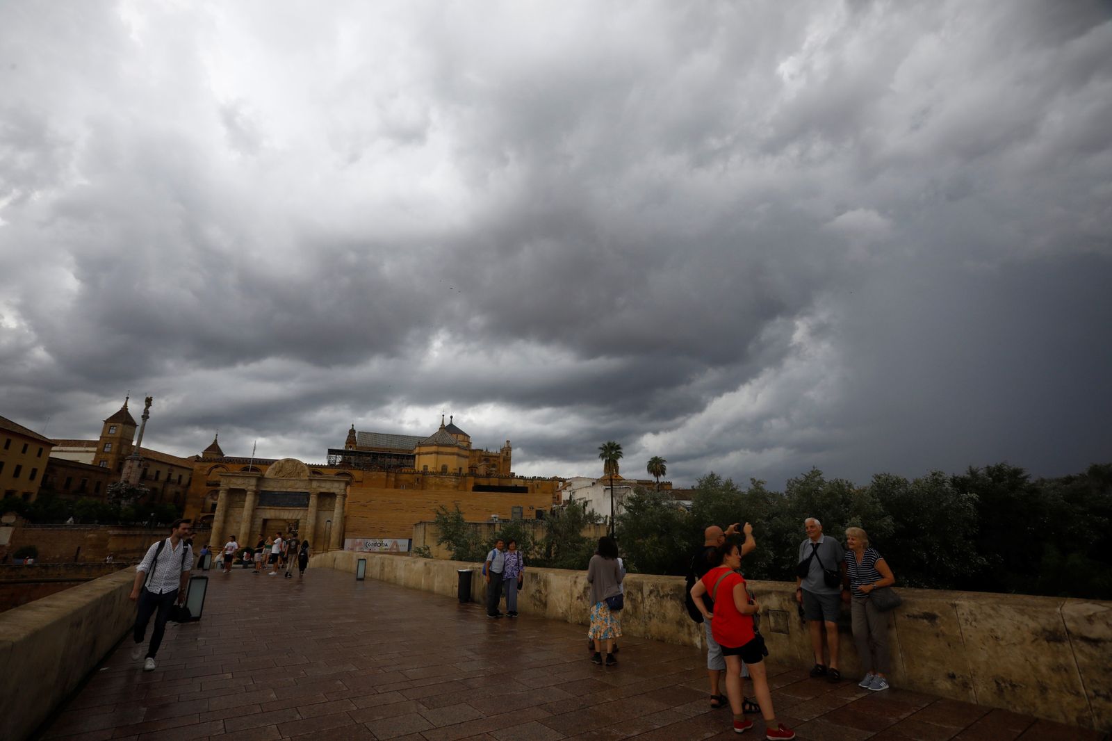 El paso de la tormenta por Córdoba, en imágenes