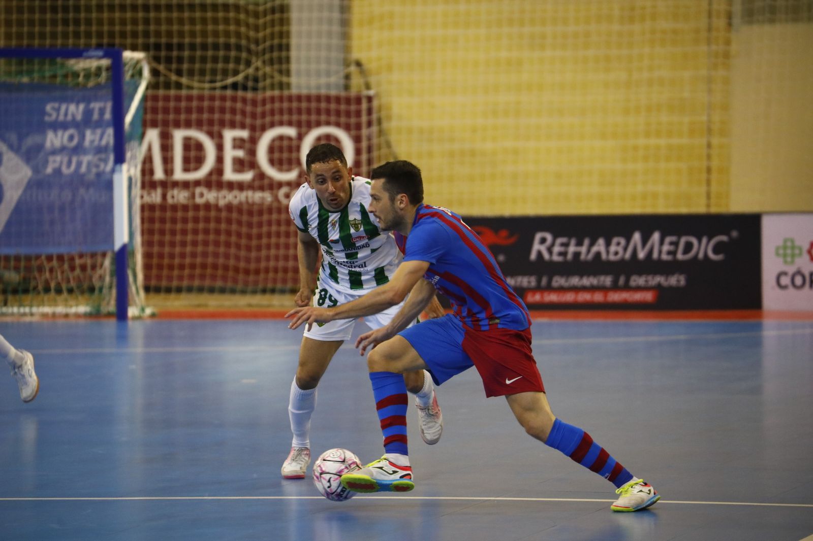 El empate del Córdoba Futsal ante el Barça, en imágenes