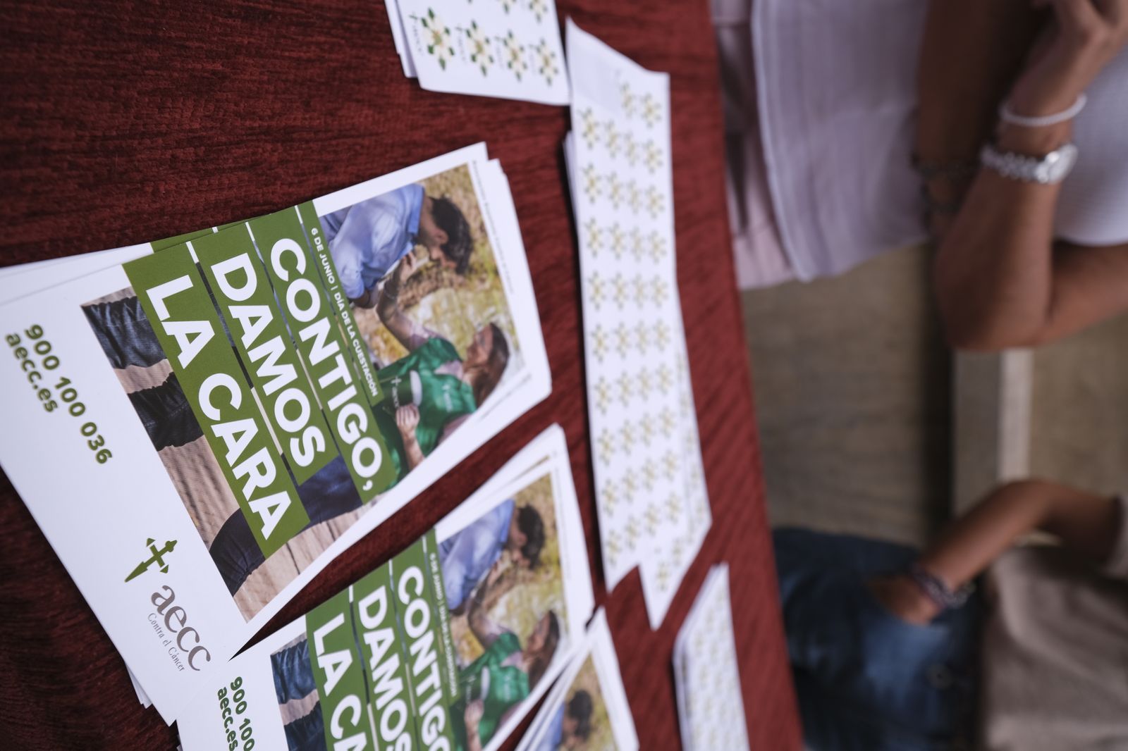 Cuestación de la AECC contra el cáncer en Almería