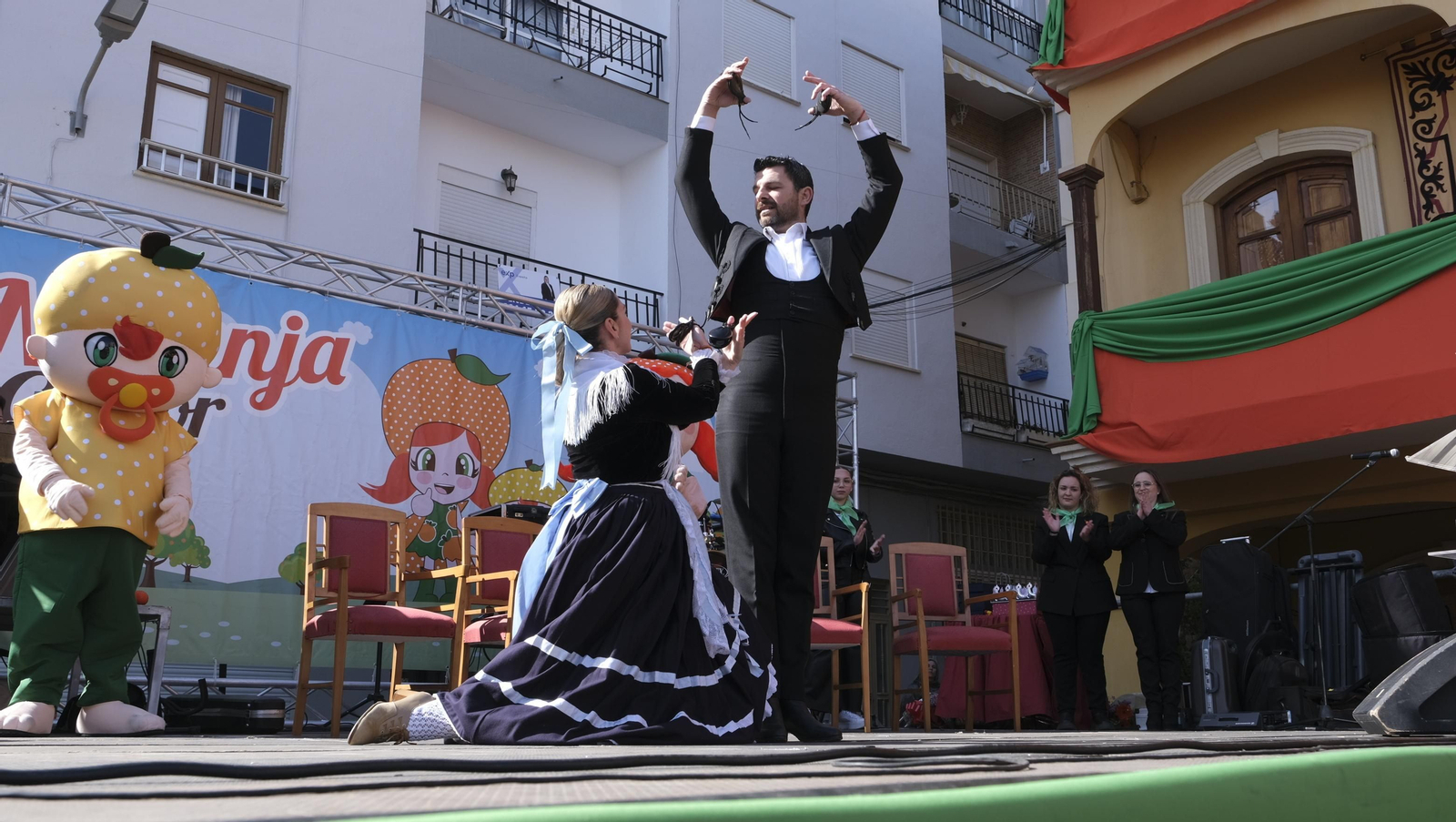 Imágenes del Día de la Naranja, en Gádor