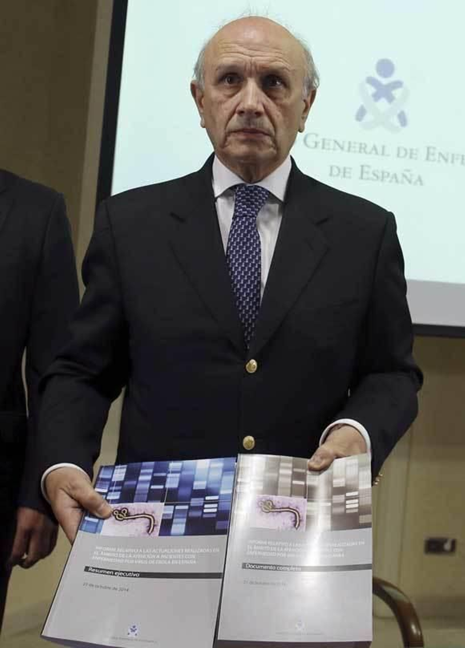 Los enfermeros denuncian que se han vulnerado leyes con el protocolo del ébola