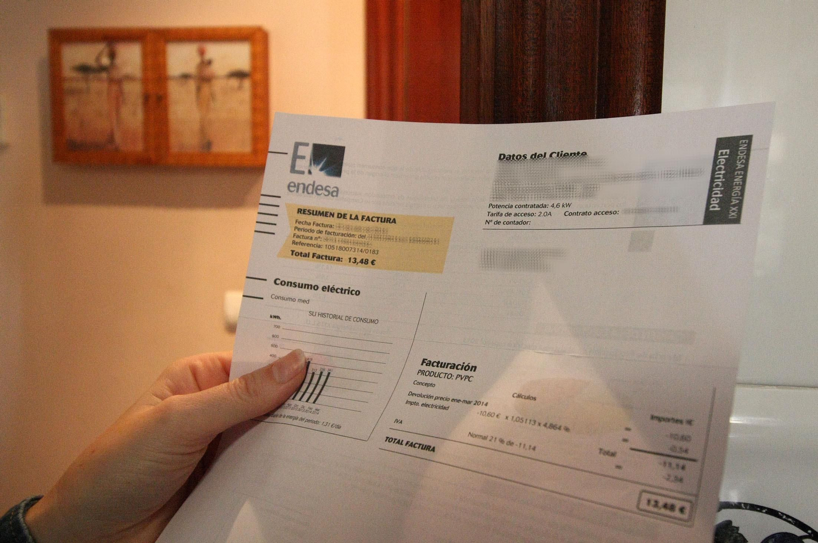 Factura de la luz.