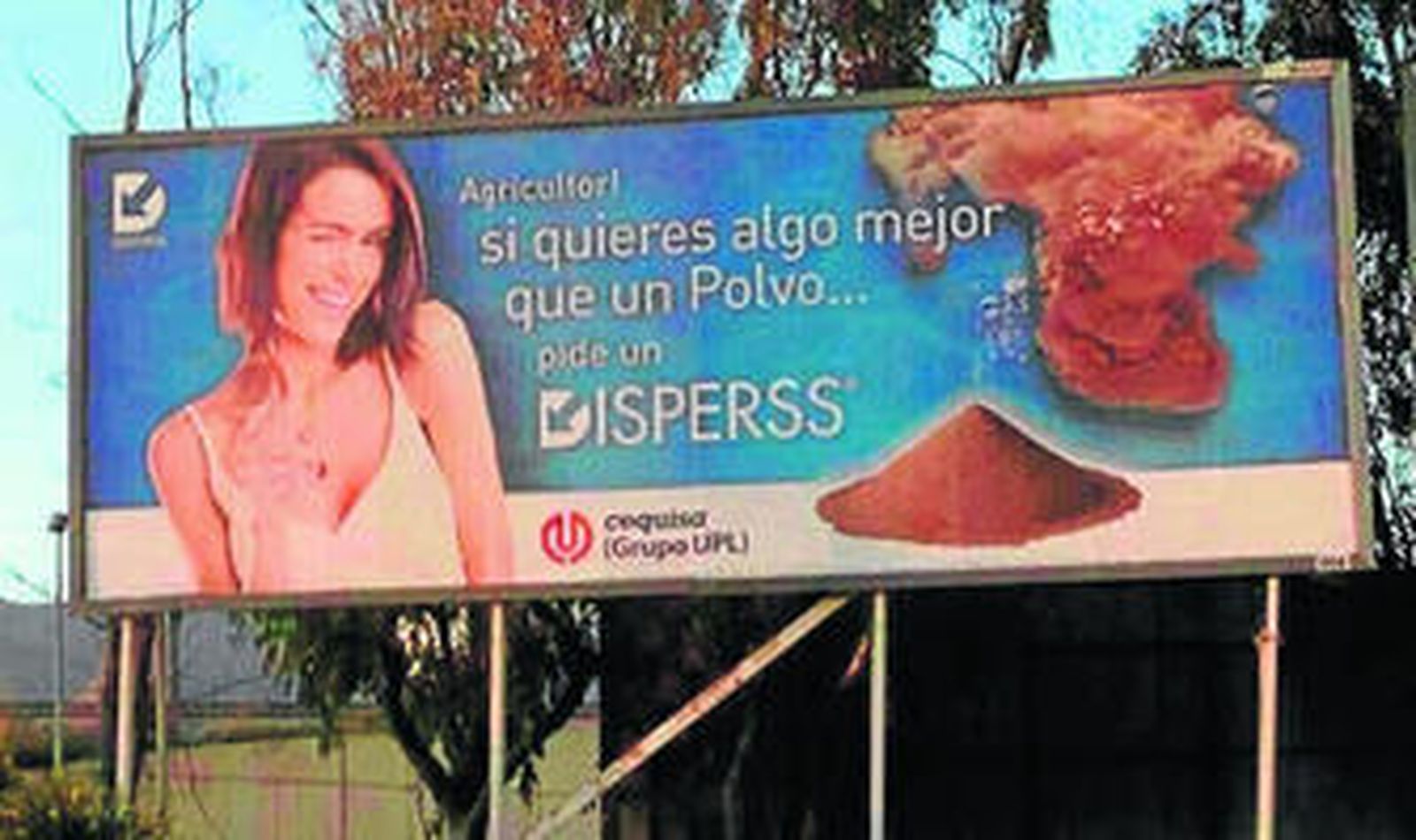 Valla publicitaria que ha sido denunciada por ser sexista.