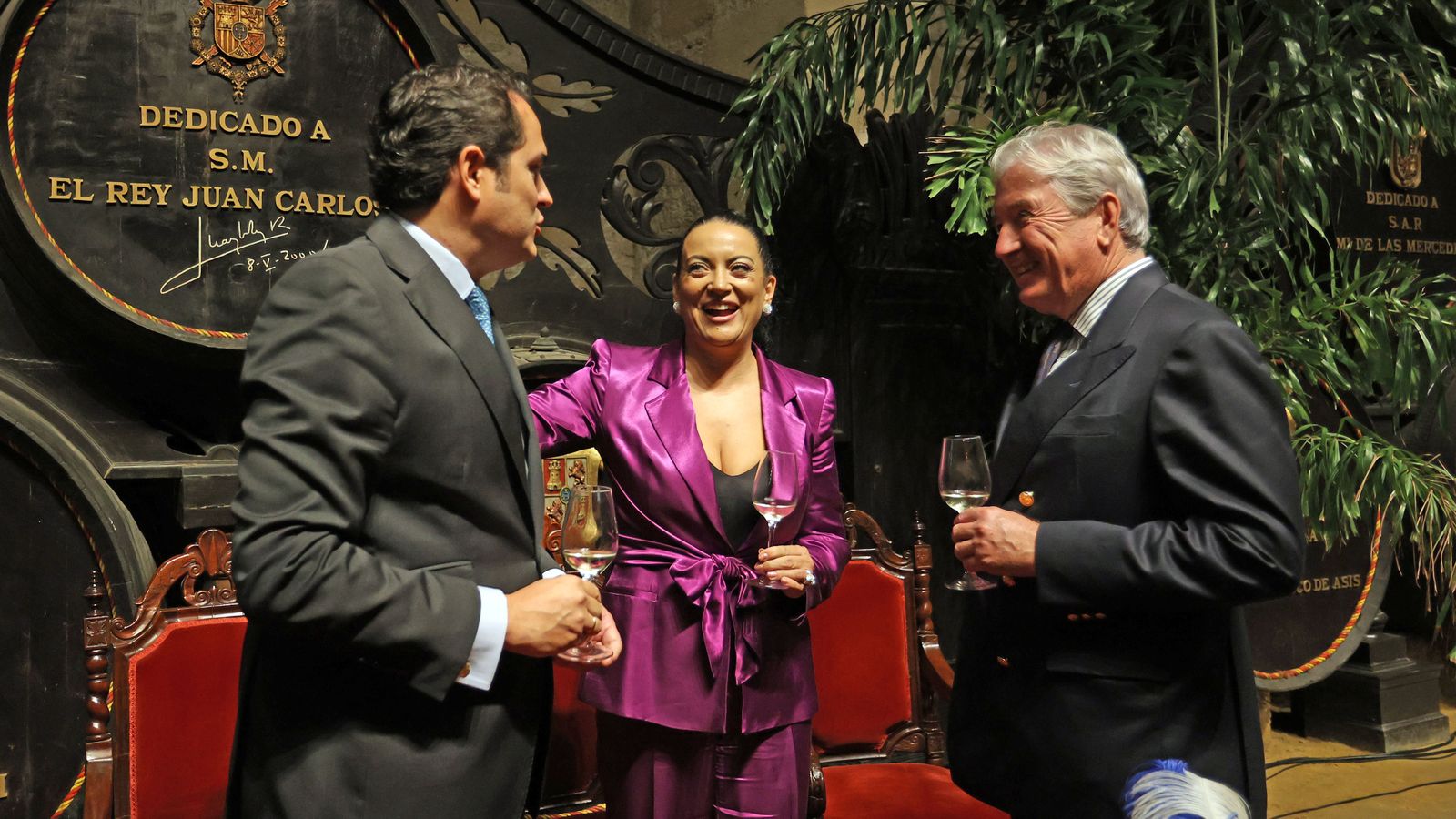 Los Reyes Magos de Jerez 2023 reciben sus coronas