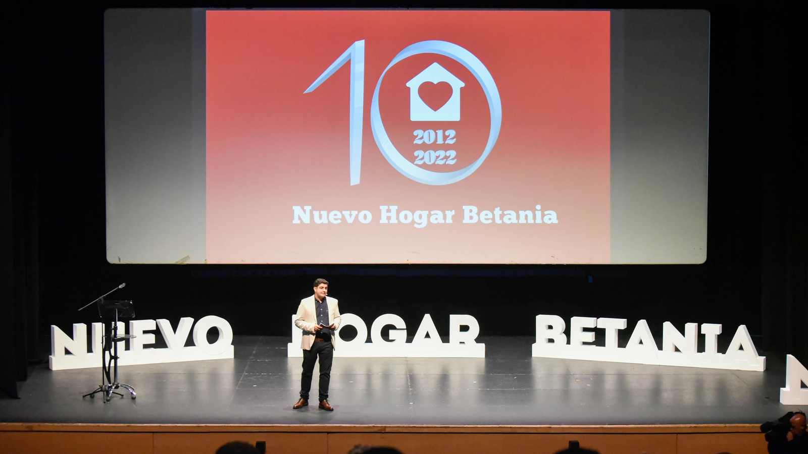 Gala décimo aniversario Nuevo Hogar Betania