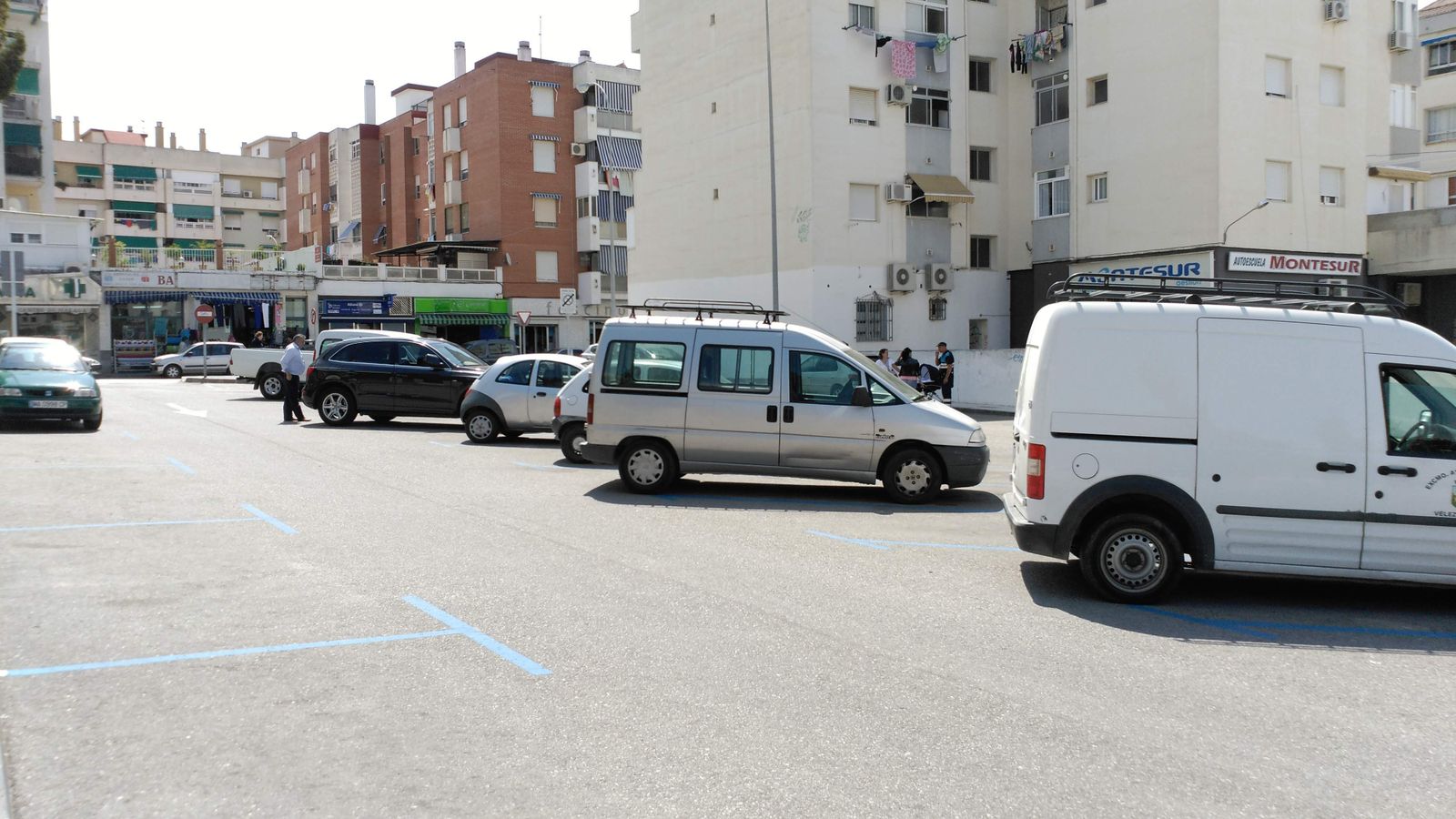 Aparcamientos zona azul en San Antonio de Padua.