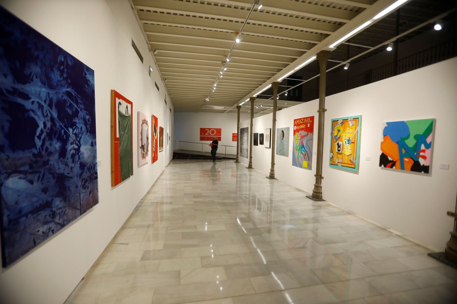 La exposición del Teatro Cómico de Córdoba sobre los 20 años de la Fundación Gala, en imágenes