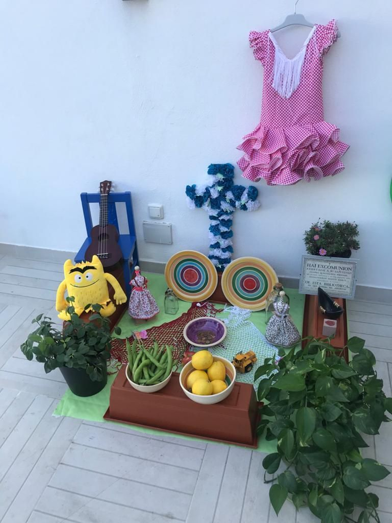 Otra original cruz realizada por Irene y Darío.