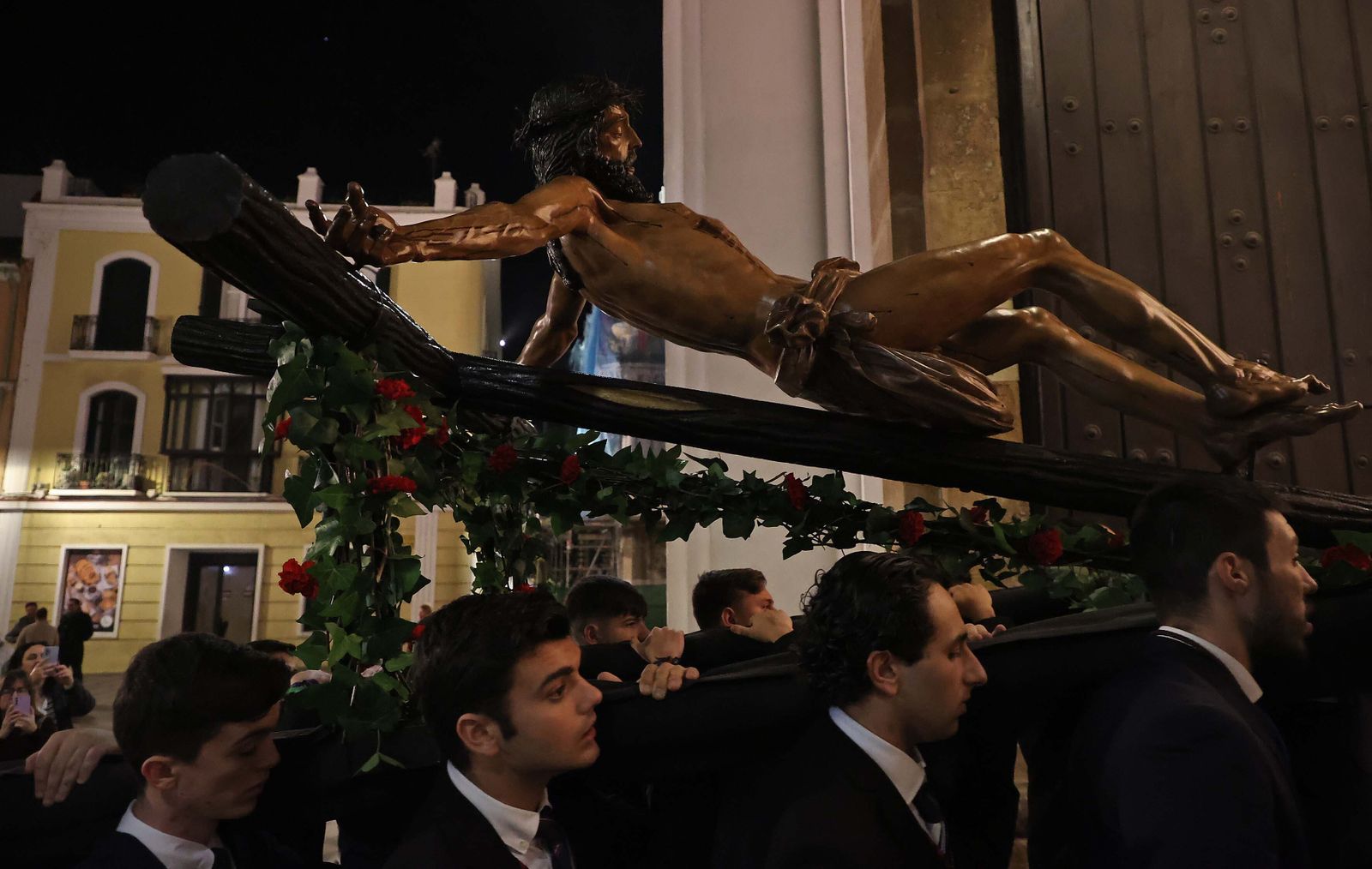Imágenes del Vía Crucis oficial del Consejo Local de Hermandades y Cofradías de Algeciras