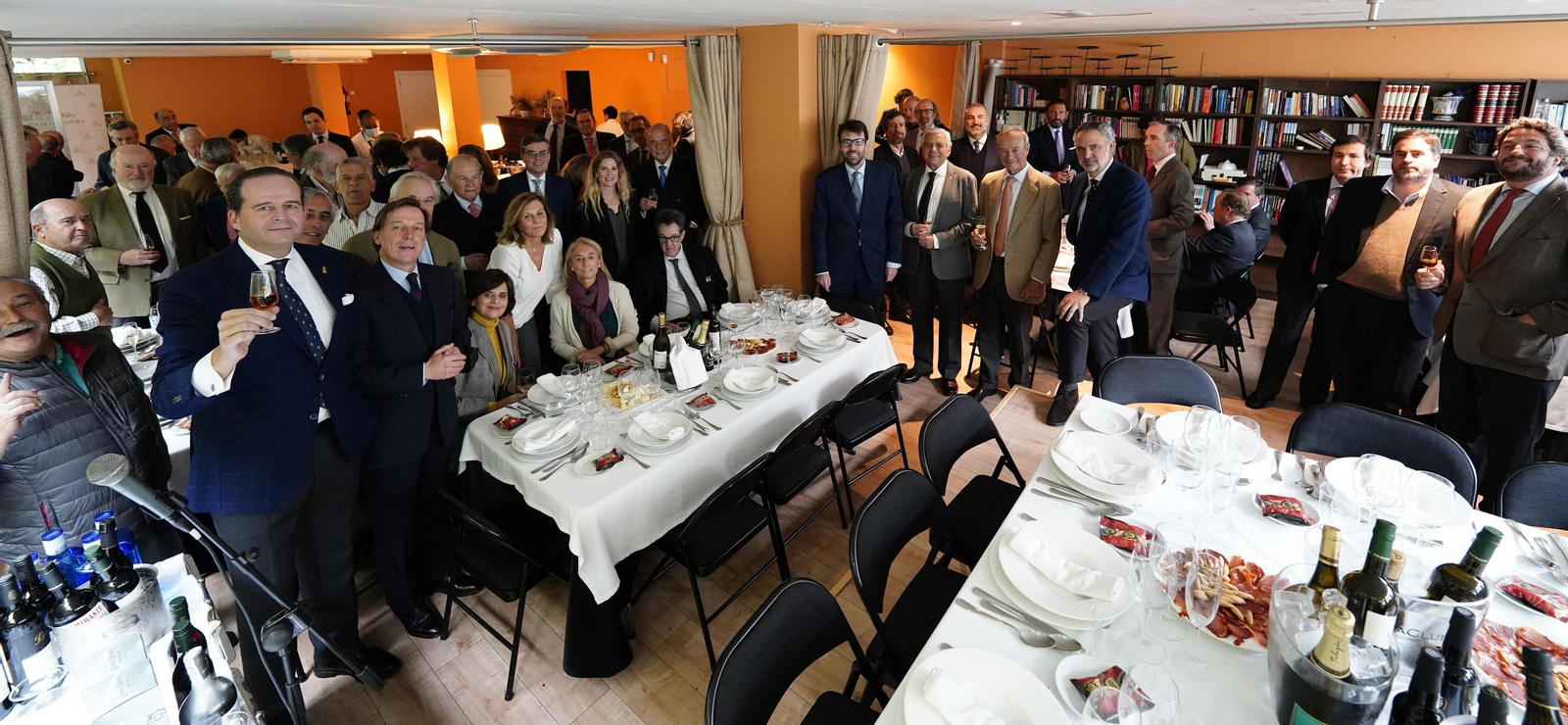 Imágenes de la berza navideña de la Diáspora Jerezana en Madrid Imágenes de la berza navideña de la Diáspora Jerezana en Madrid