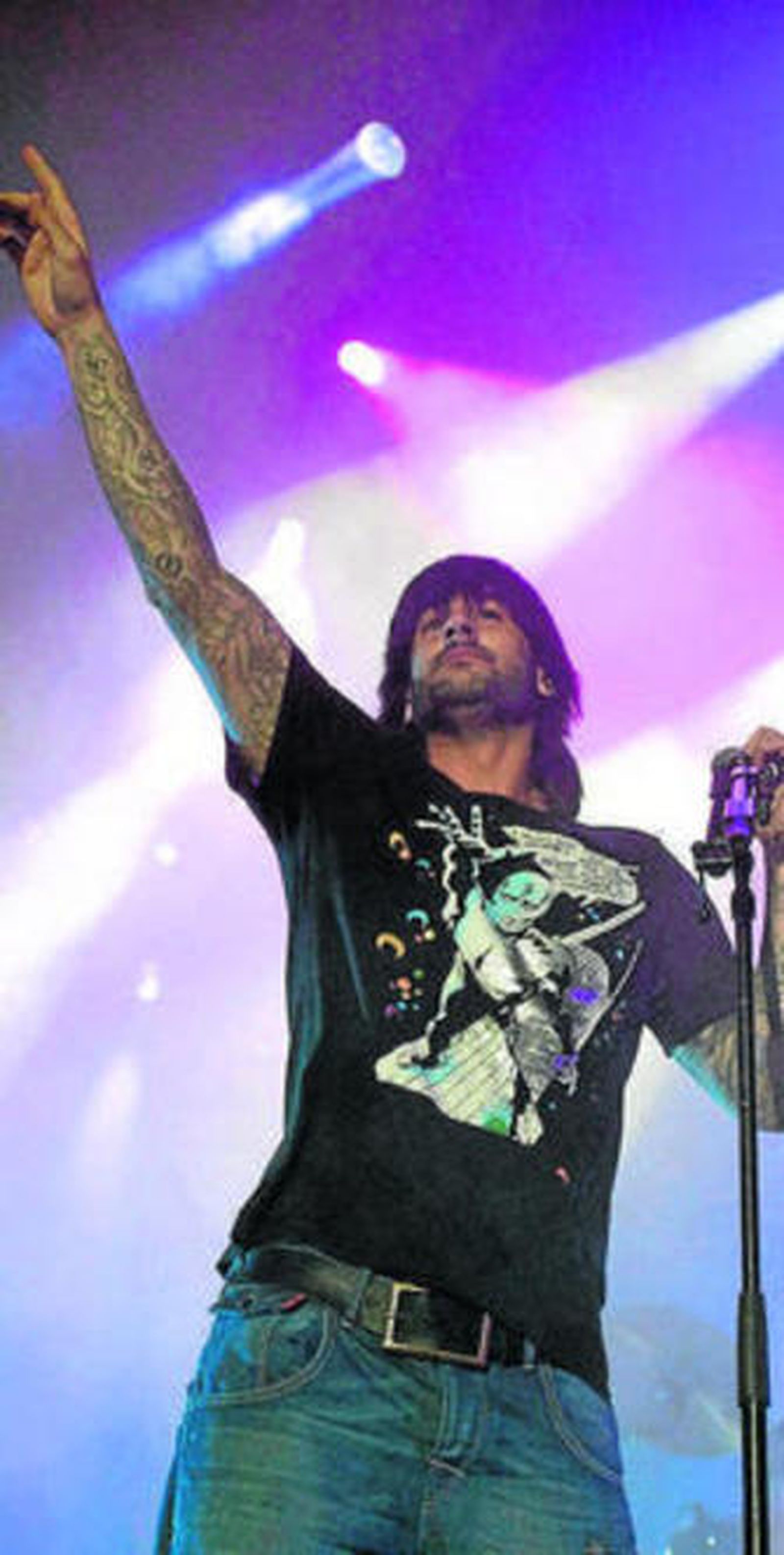 Melendi exhibe su lado más rockero en 'Volvamos a empezar'Alicia Soto fusiona danza y videocreación en 'La petite voiture'