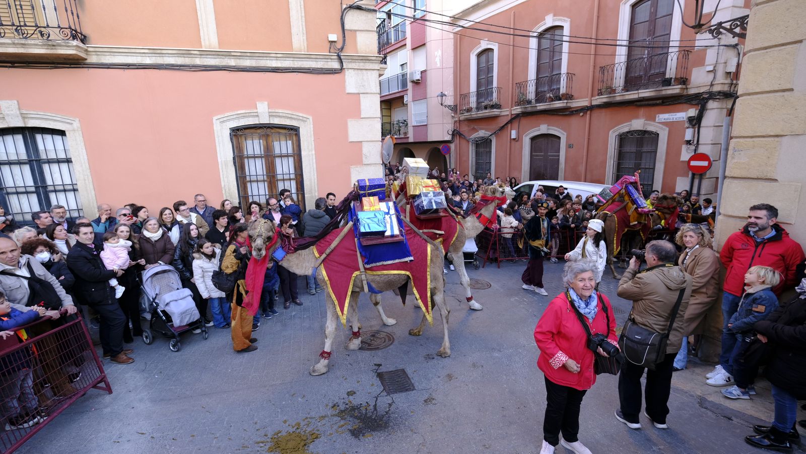 Fotogalería de la Cabalgata de Reyes Magos en Almería
