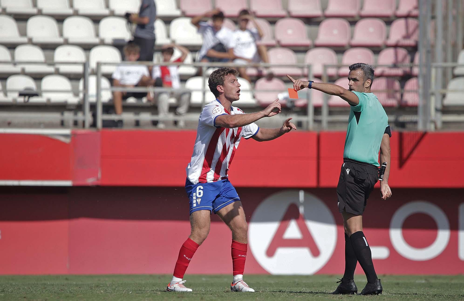 Las mejores fotos del Algeciras - Alcorcón de Primera Federación