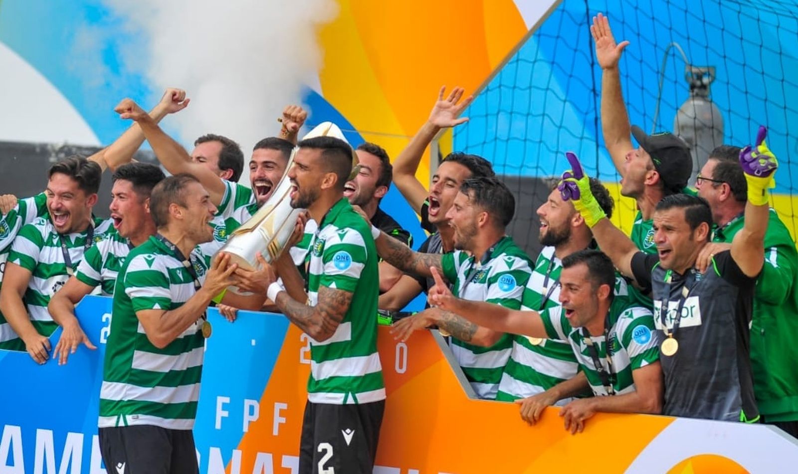 Donaire y Antonio José, un 'tándem' que también triunfa sobre la arena portuguesa