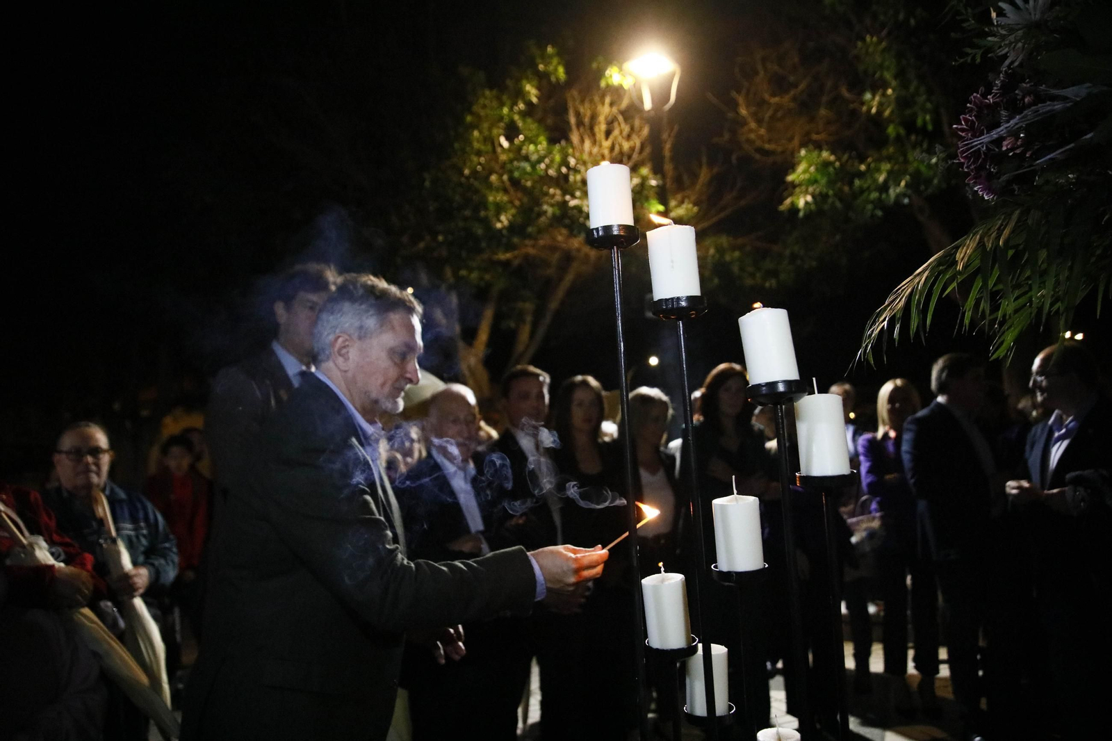 Manifestación por el 25 N en Roquetas de Mar