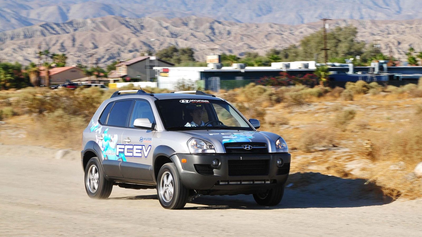 El Tucson sería el primer coche de Hyundai del que produjo una pequeña serie para su evaluación en flotas.