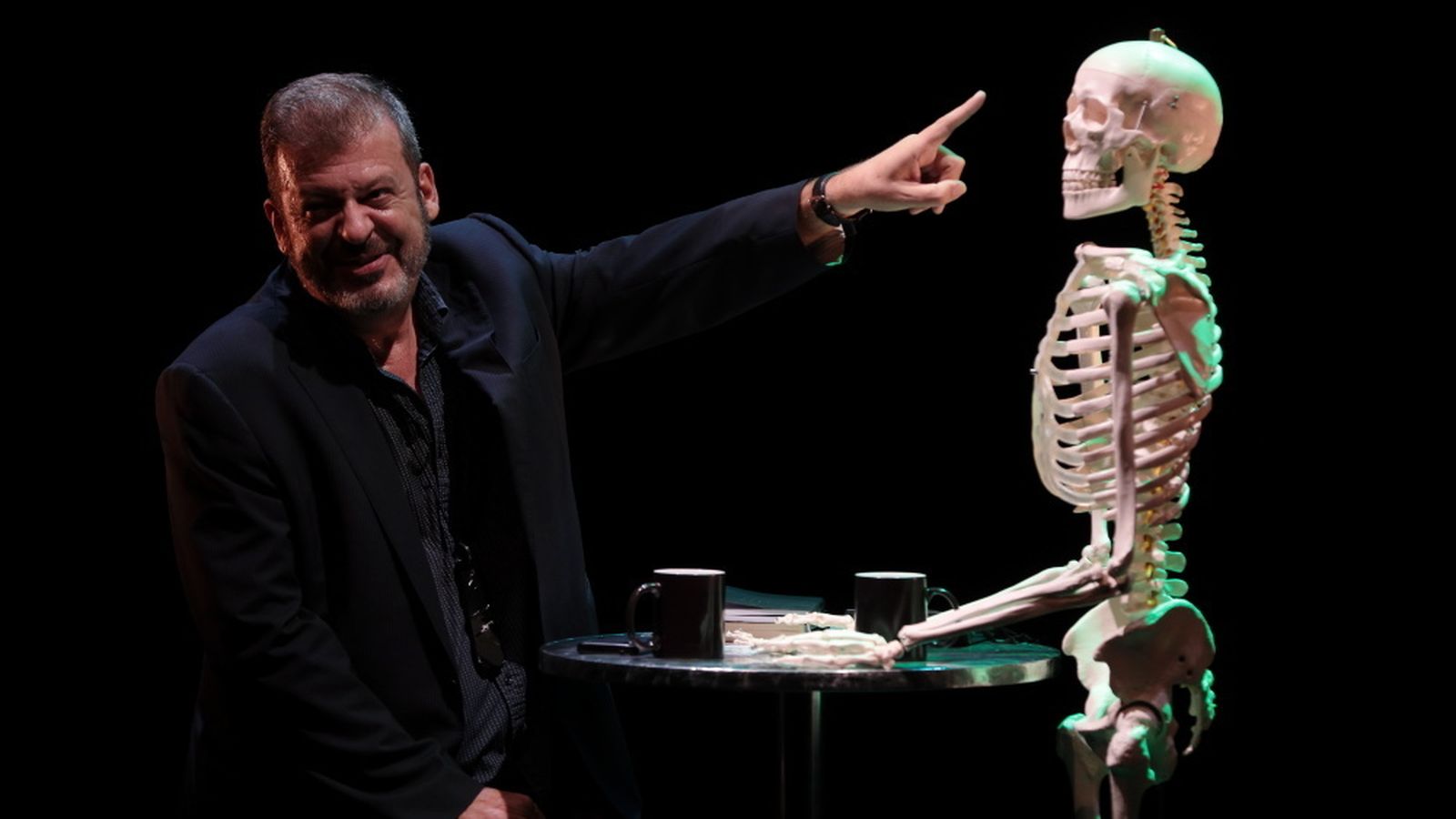 Ana Cristina Leal es la directora y guionista.