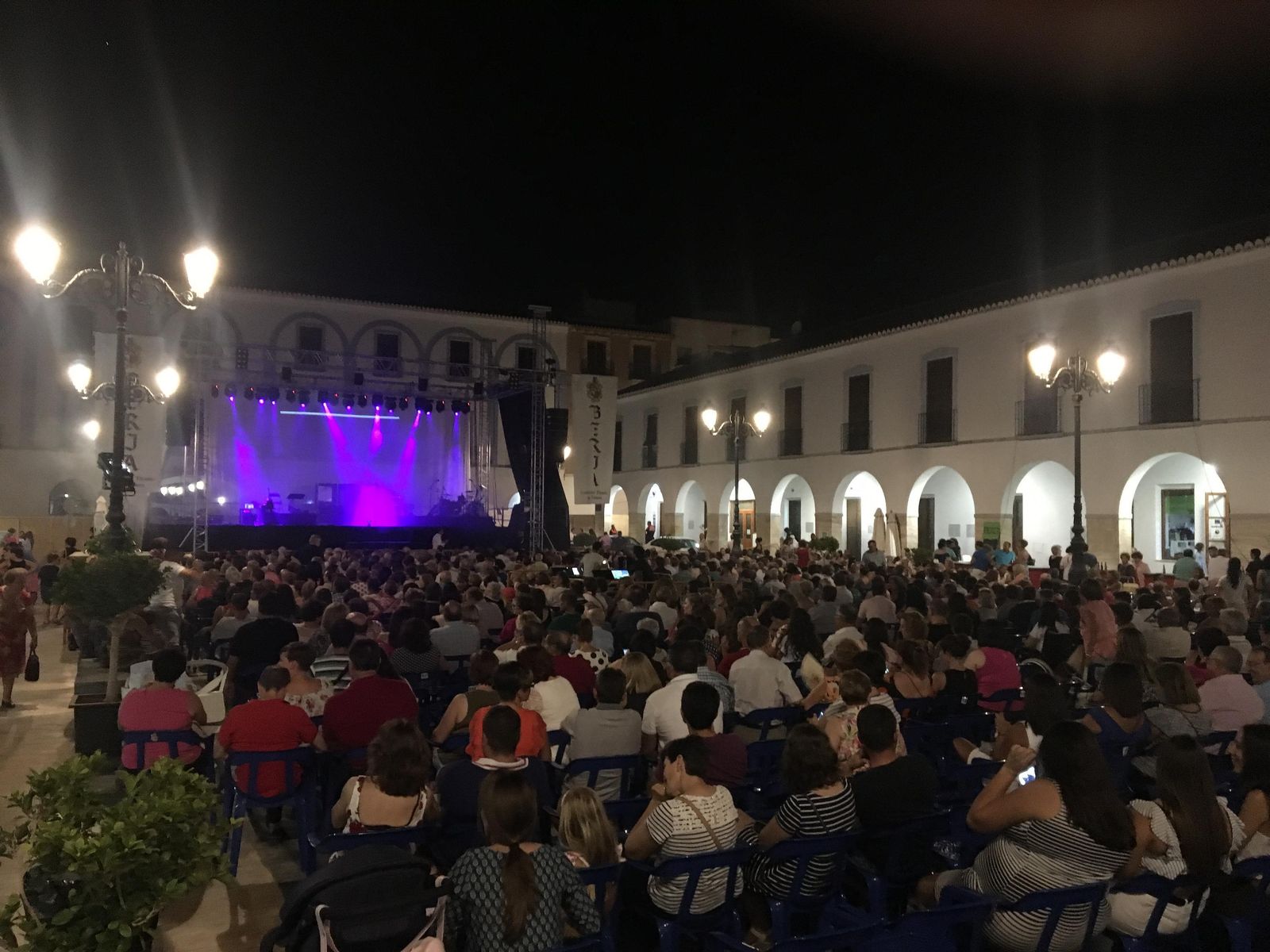 Público de Festivales de Berja.
