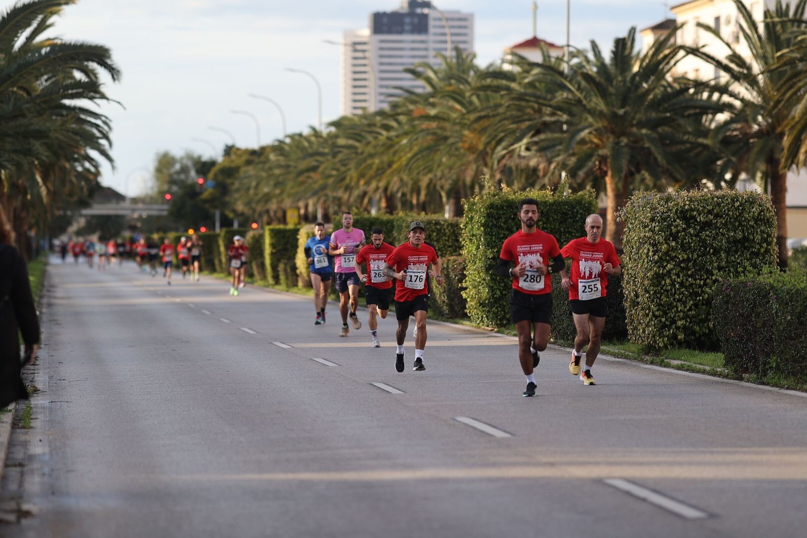 La Carrera Urbana Fundación Unicaja Sagrada Familia, en fotos