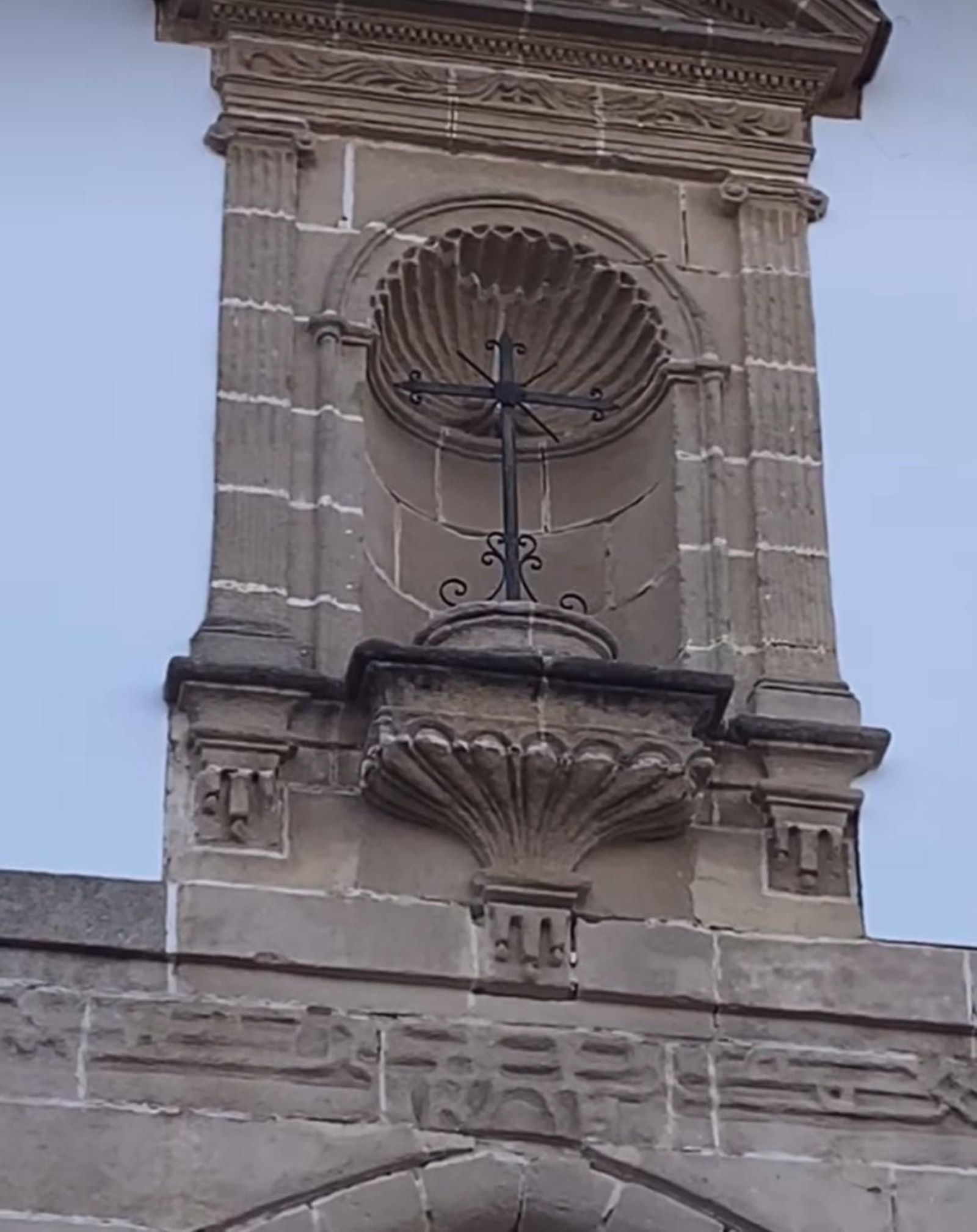Cruz de forja en una hornilla, Jerez.
