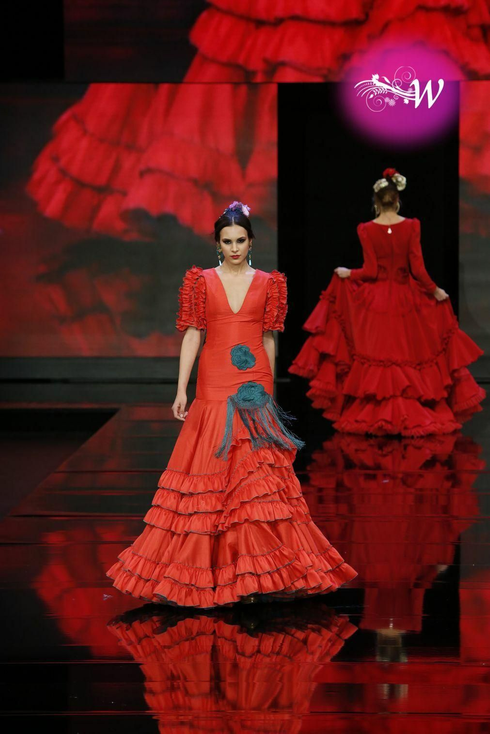 'La fuerza de color' de Loli Vera en SIMOF 2020, todas las fotos del desfile