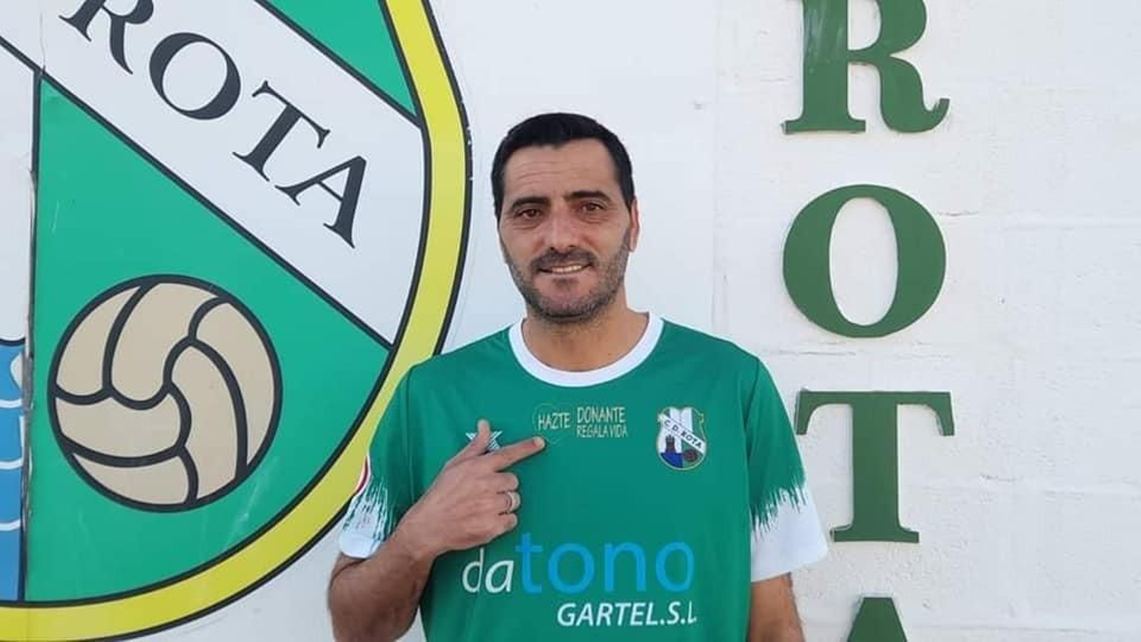 El atacante ex cadista ya sabe lo que es estrenarse como verderón. El atacante ex cadista ya sabe lo que es estrenarse como verderón.