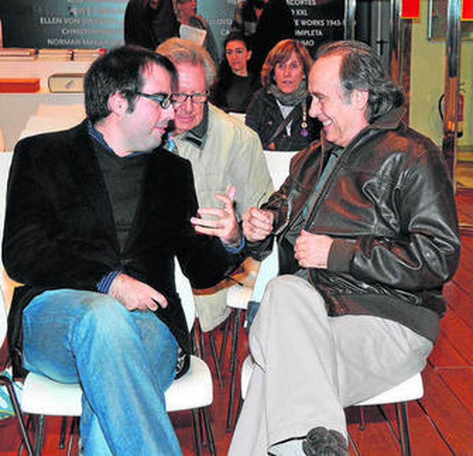 "Serrat es el artista que aúna como nadie la calidad con lo comercial"