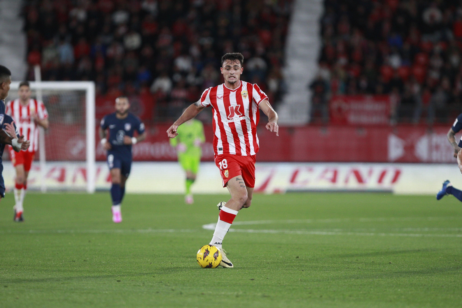 Las mejores imágenes del partido U.D. Almería-Atlético de Madrid