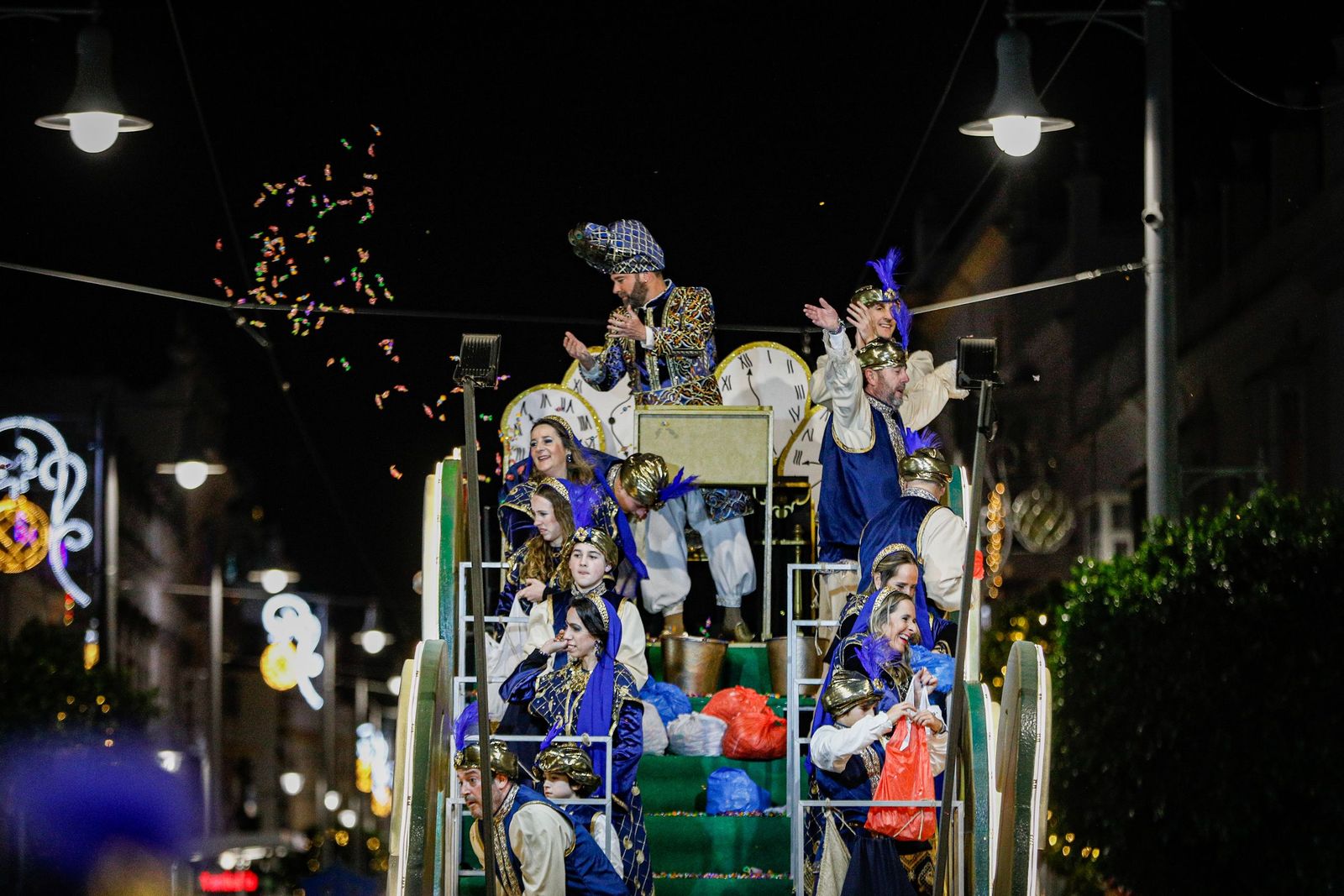 Las imágenes de la cabalgata de los Reyes Magos de San Fernando 2026