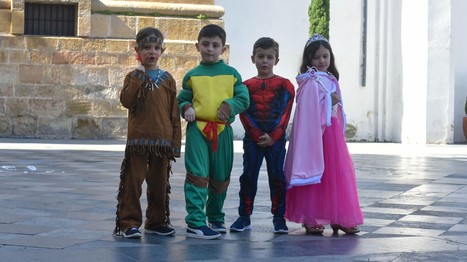 Fotos de la ada popular del Carnaval de Algeciras